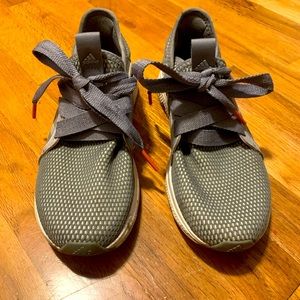 Adidas Edge Lux women’s sneakers